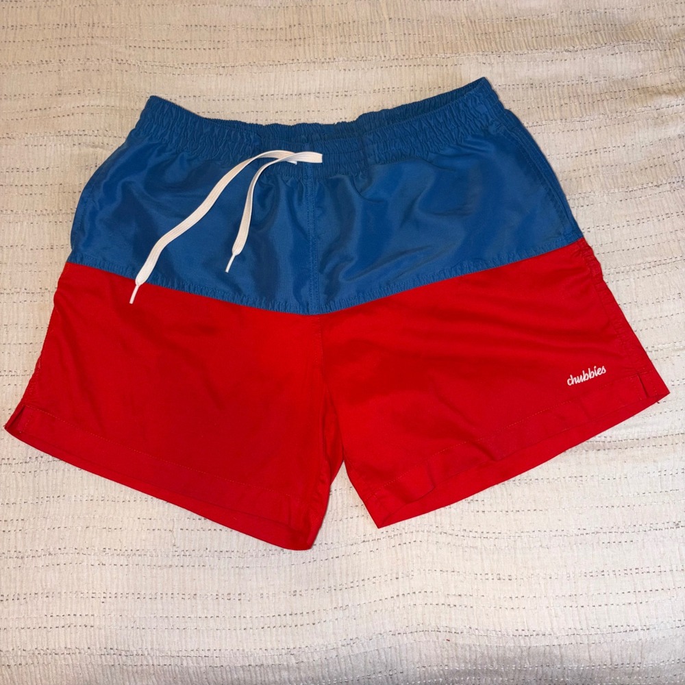 Chubbies Mens Swim Trunks Red Blue Colorblock Mesh Lined Shorts Size Large USA